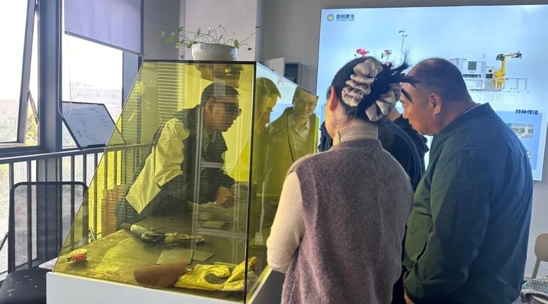 冷媒手持激光焊机 冷媒手持激光焊机