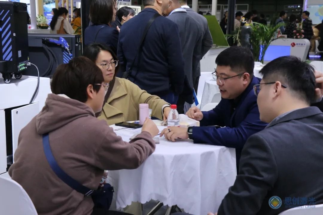 冷媒手持激光焊机 冷媒手持激光焊机